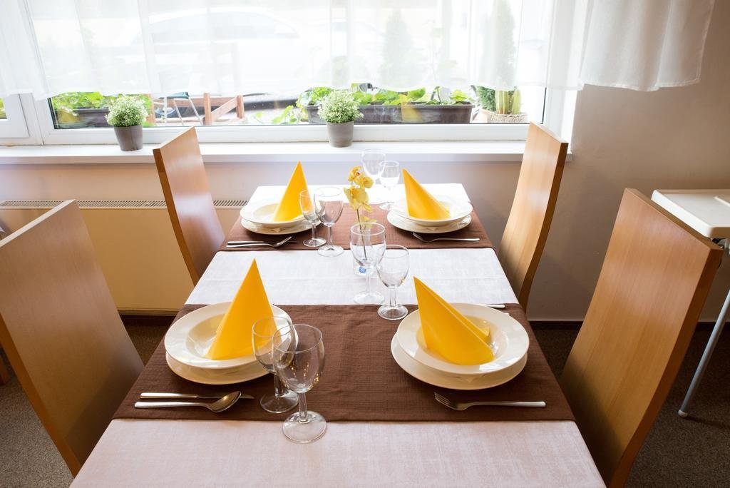 Фото Hotel Garni Orlova