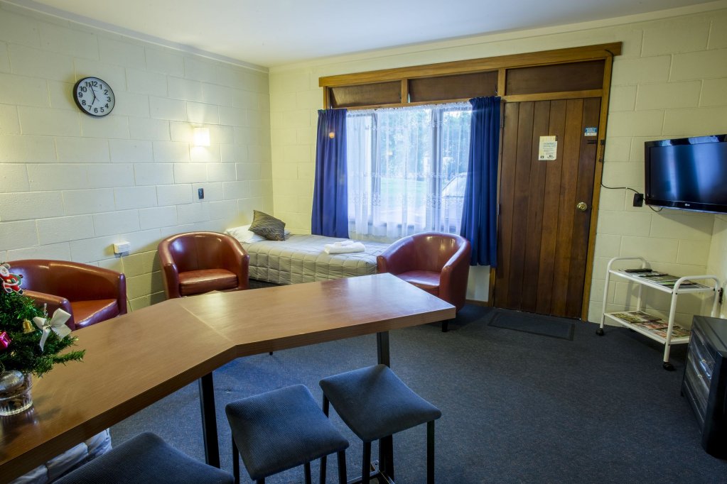 Фото Elmore Lodge Motel