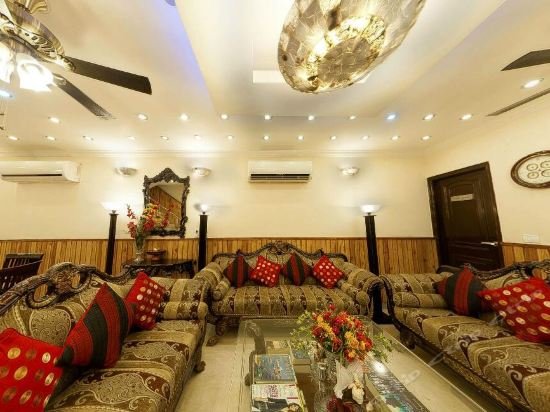 Фото Wood Castle