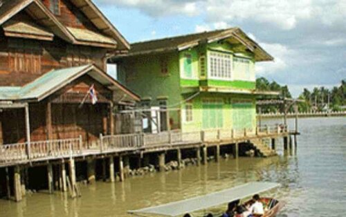Гостиница Sansuk Resort в Самутсонгкхраме
