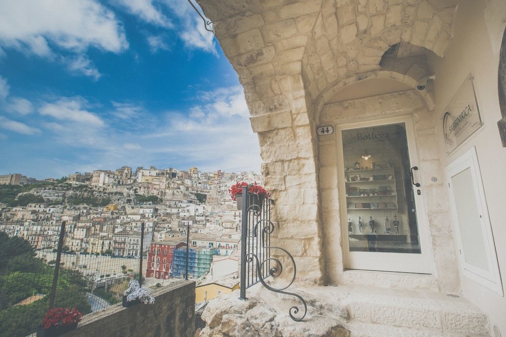 Фото Hotel Sabbinirica