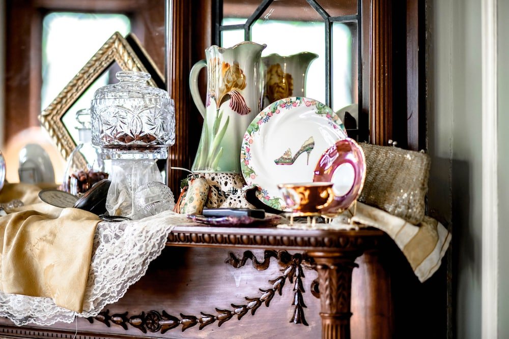 Фото Mathis House, A Victorian Bed & Breakfast and Tea Room at 600 Main