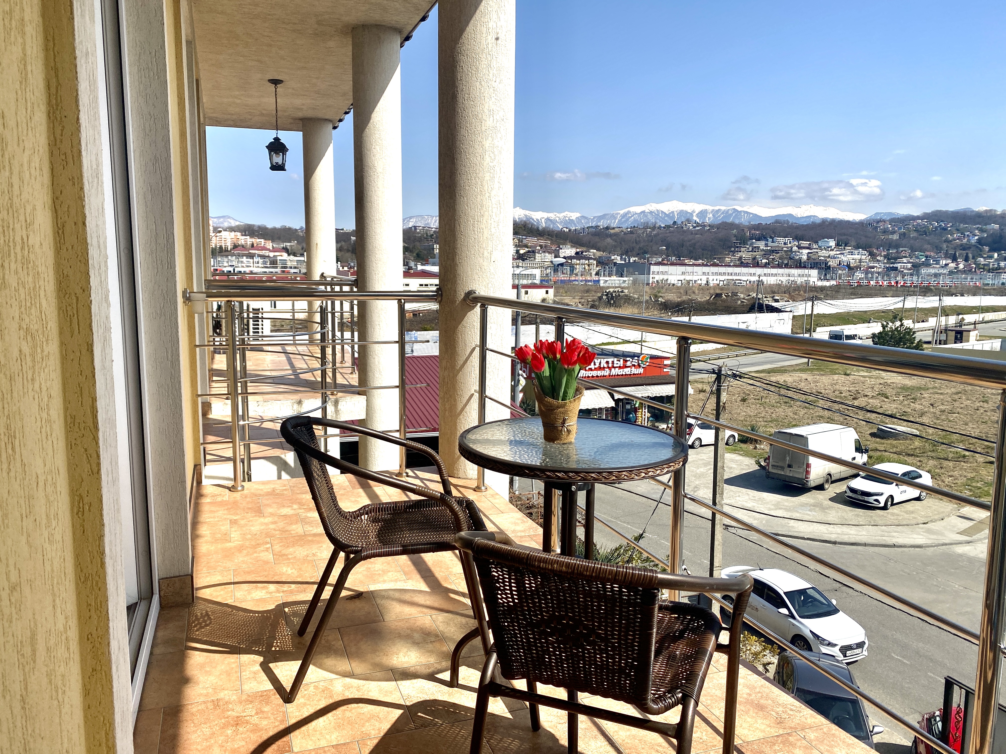 Фото отеля 1