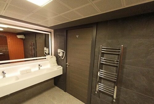 Гостиница Days Hotel by Wyndham Ankara Cankaya в Синджане
