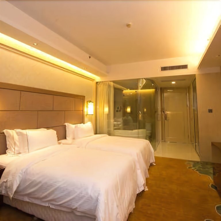 Фото Wuhan Jinguiyuan Intercontinental Hotel