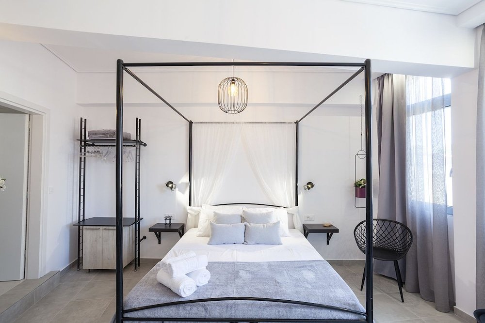 Фото Aristophanes Luxury Flat Psyrri Square