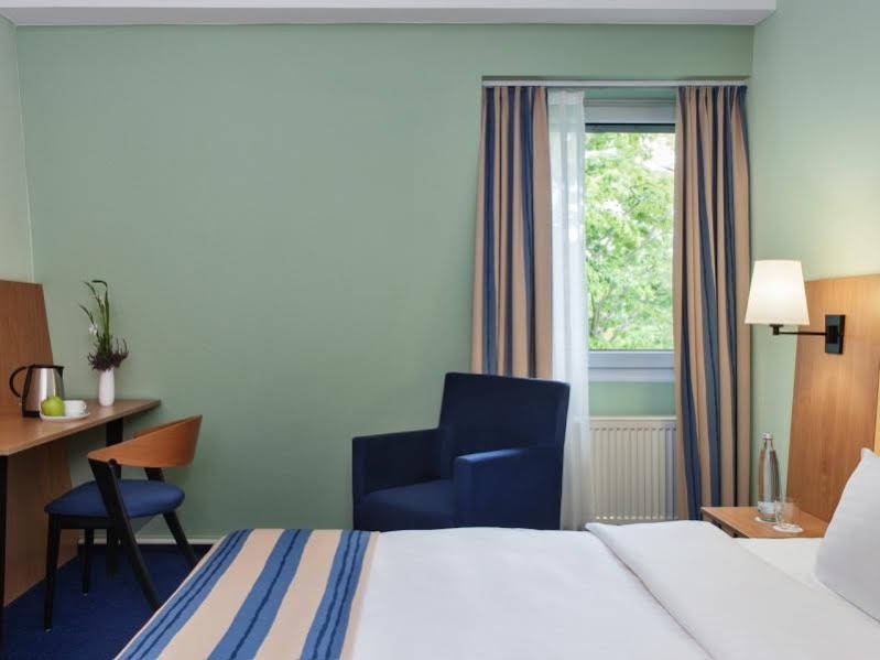 Фото IntercityHotel Celle