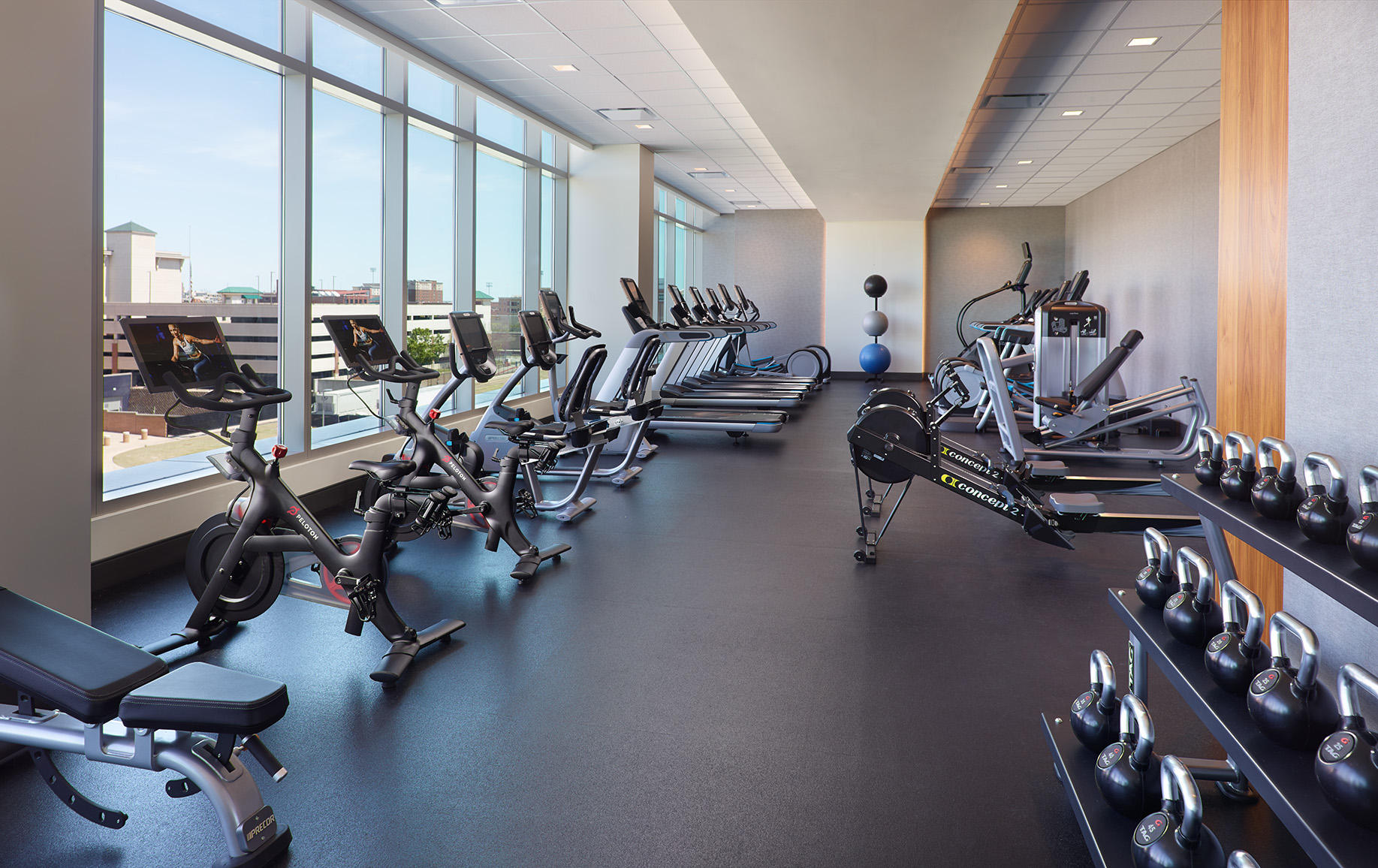 Фото Omni Oklahoma City Hotel