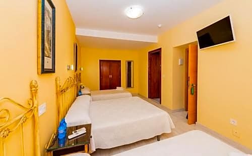 Фото Hotel Manzanito