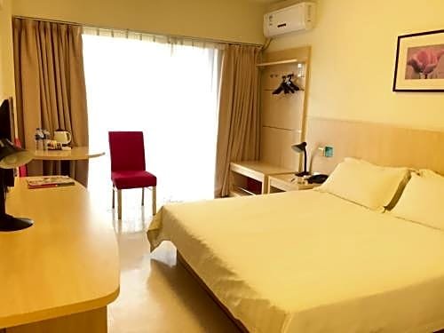 Фото Jinjiang Inn Maidelong Dongguan