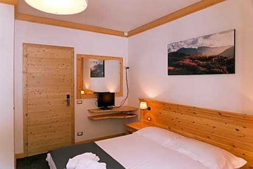 Фото Sport Hotel Prodongo