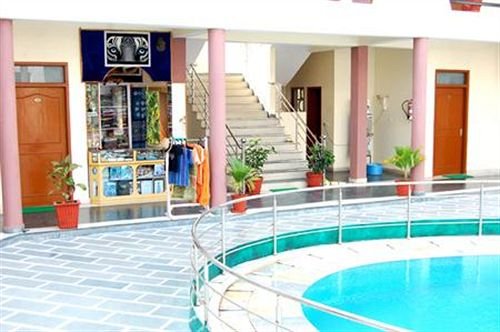 Фото Hotel Sanctuary Resort