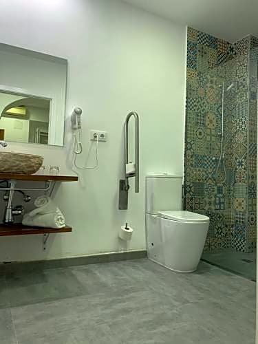 Фото Hostal Atenas