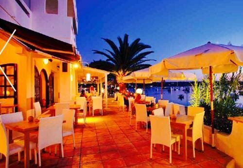 Гостиница Formentera White Estudios на Форментере