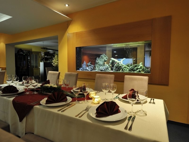 Фото Hotel Dixon