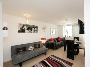 Гостиница Living Easy Royal Quay