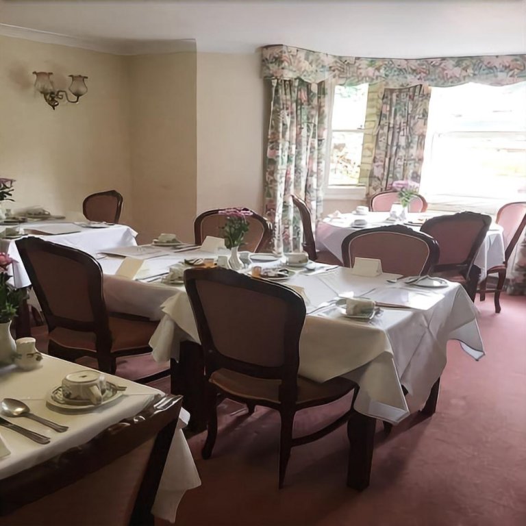 Фото Ashley Hotel