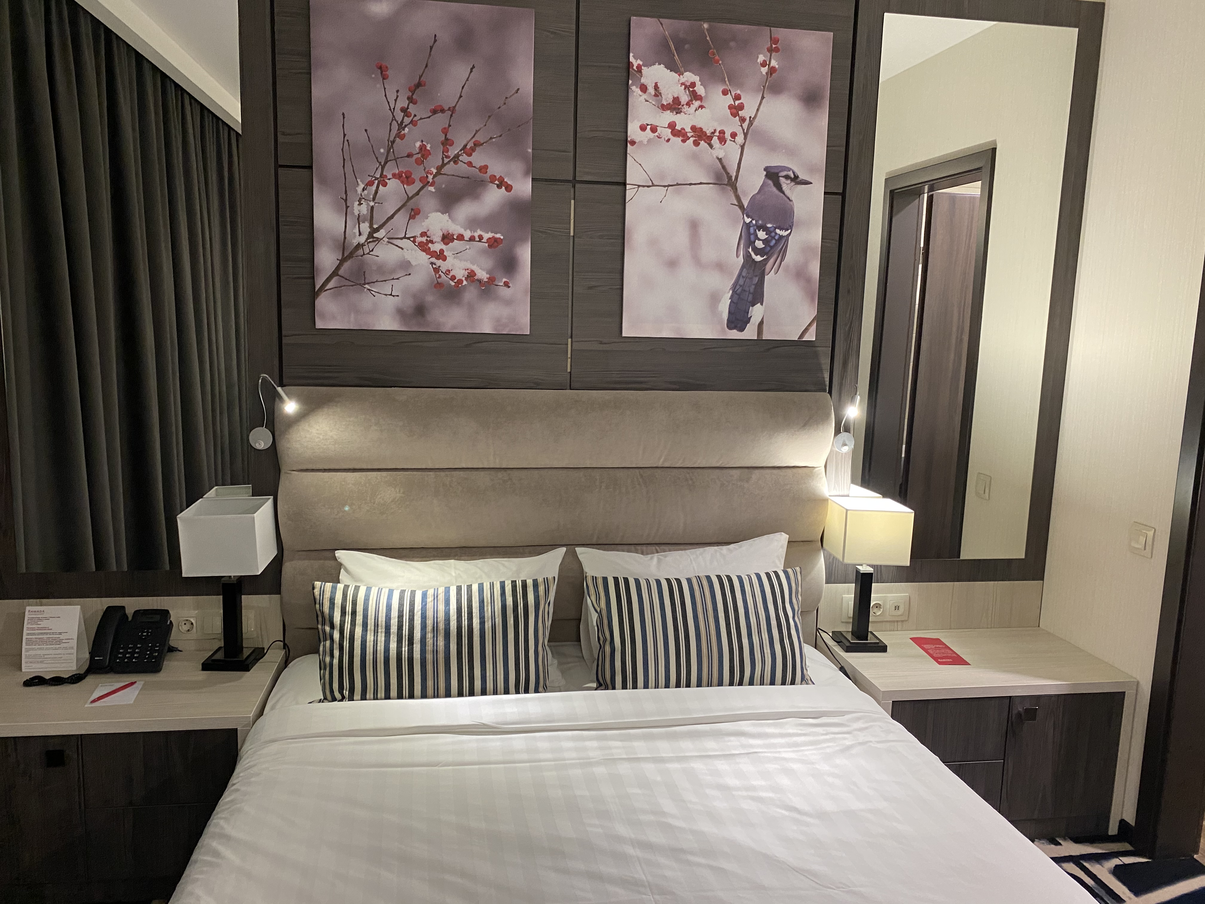 Фото Ramada Hotel & Suites by Wyndham Novosibirsk