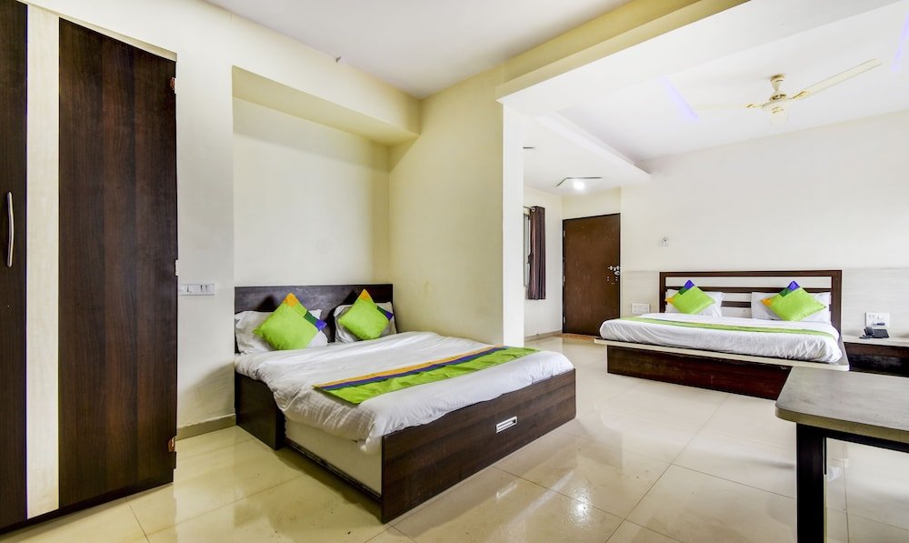 Фото Yashraj Residency