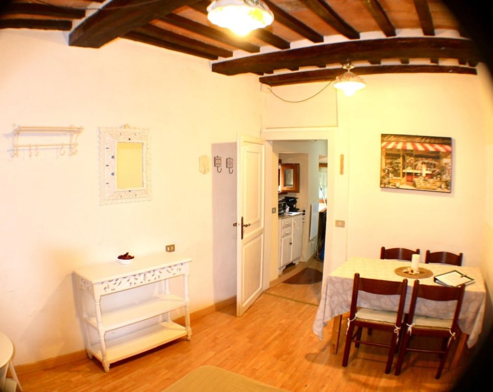 Фото Red House Gubbio