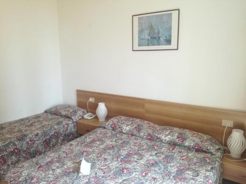 Фото Отель Heron