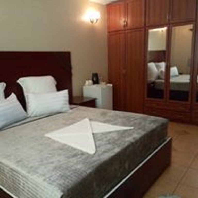 Фото Zenith lodge