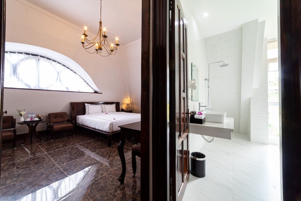 Фото Ex Hotel Dalat