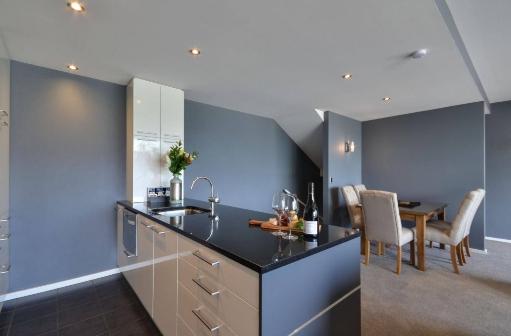 Фото Villa Two at Vailmont Queenstown