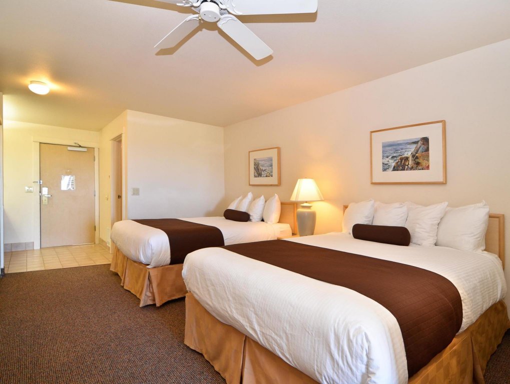 Фото Best Western Lighthouse Suites Inn