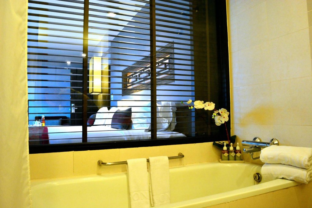 Фото A-One Bangkok Hotel