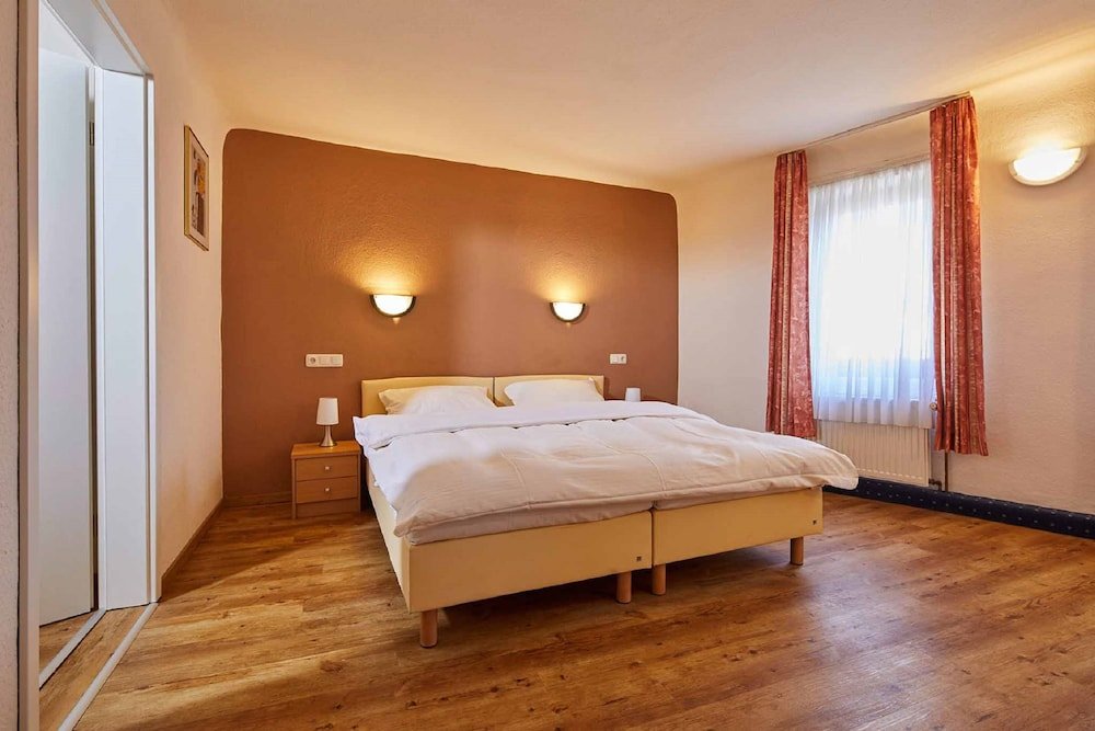 Фото Hotel Restaurant Eisenbahn