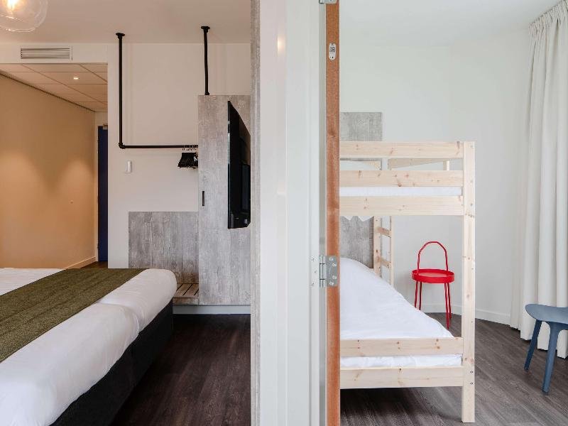 Фото Ibis Styles Almere