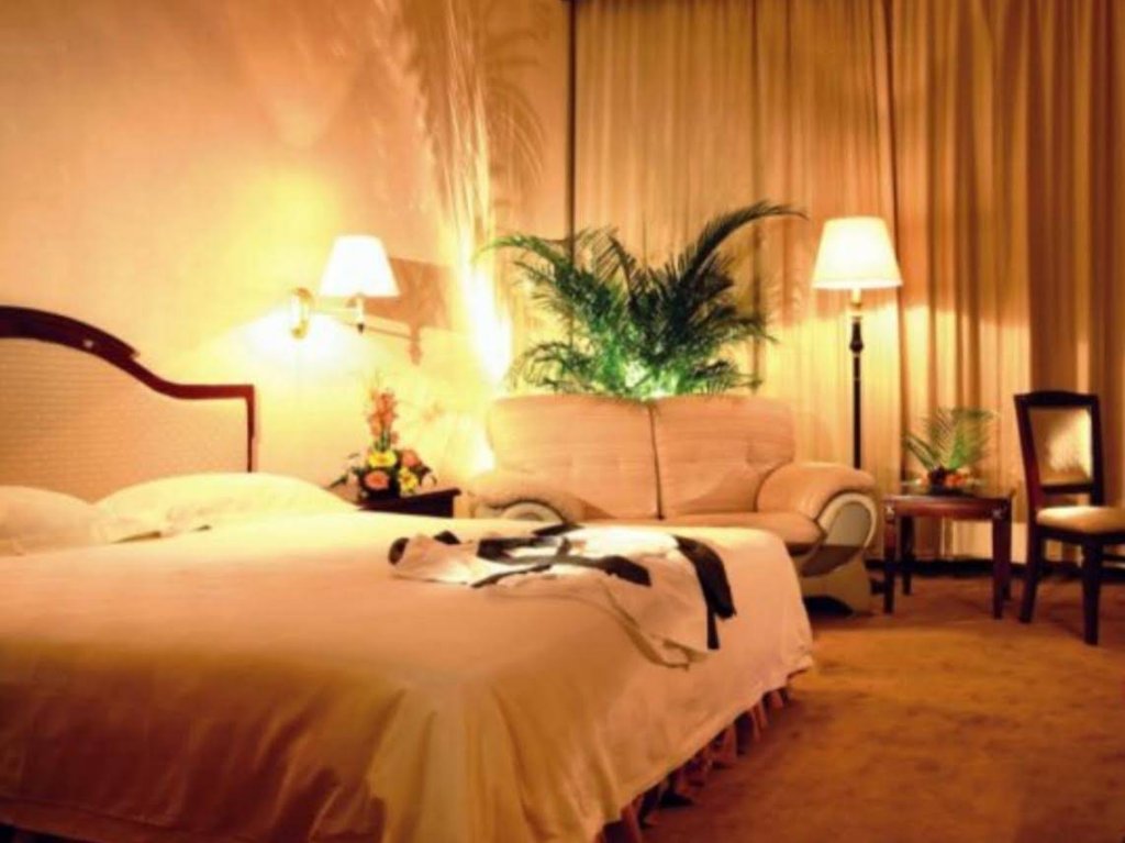 Фото Kingdom Shuyue Hotel