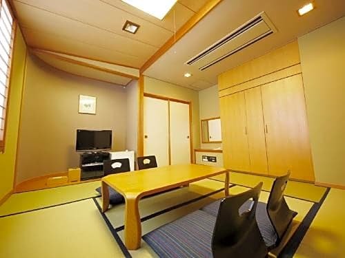 Фото Hotel Route-Inn Seibu Chichibu Ekimae