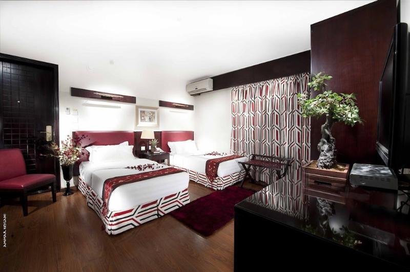 Фото Golden Park Hotel