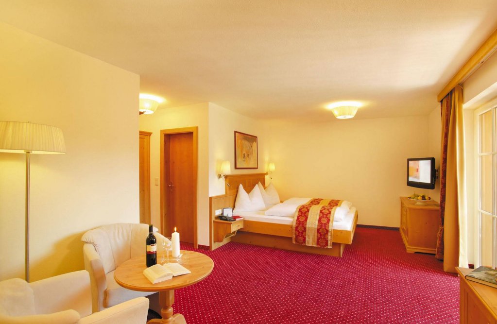 Фото Alpenherz Hotel Garni