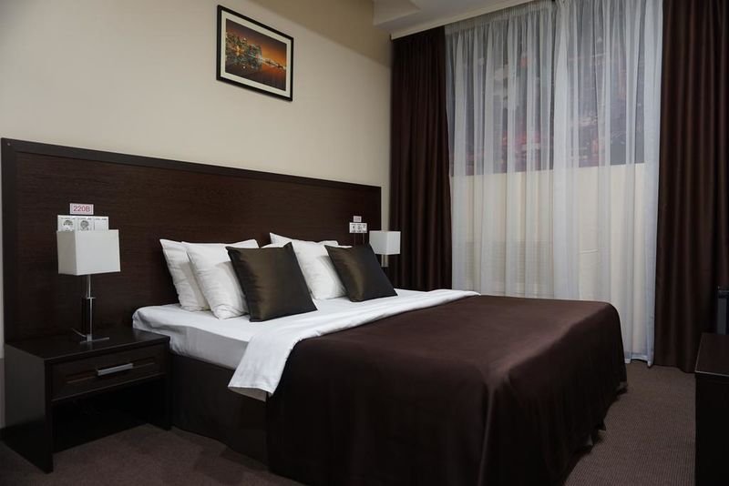 Фото Мистер Жулебин