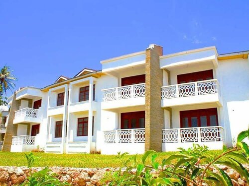 Гостиница HillPark Hotel - Tiwi Beach