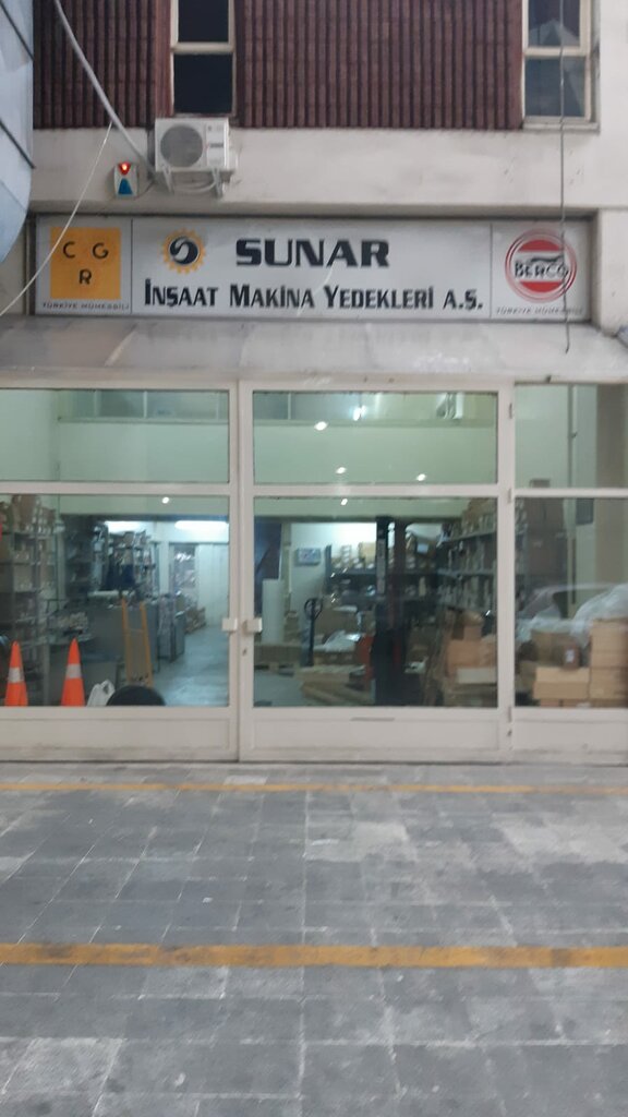 Auto parts and auto goods store Sunar Construction Machinery Spares, Istanbul, photo