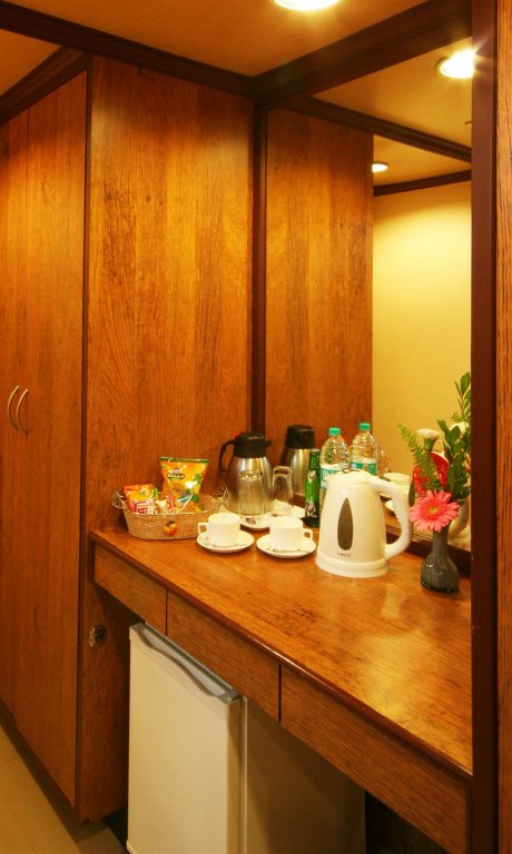 Фото Hotel Tip Top Plaza