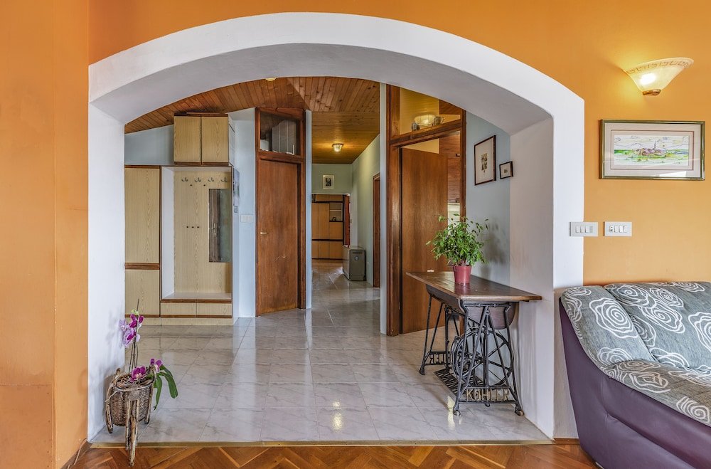 Фото Apartments Lorencin