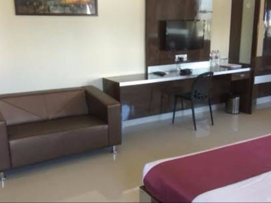 Фото Hotel Olympia Inn