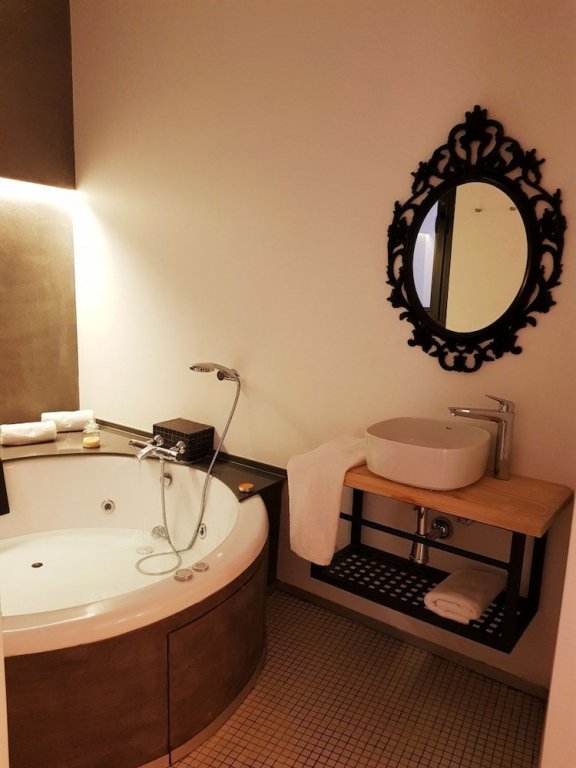 Фото S30 Reina Victoria Suites