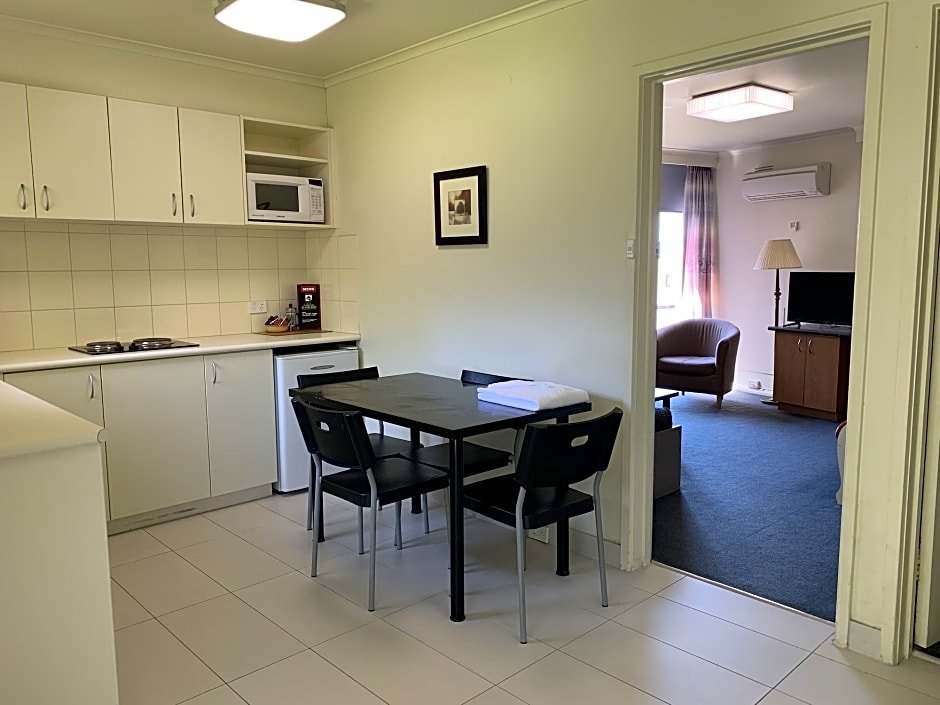 Фото Albert Heights Serviced Apartment