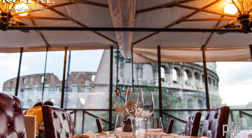 Фото Royal House