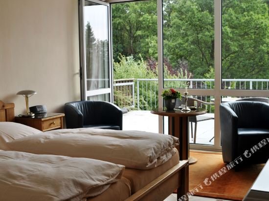 Фото Hotel Landhaus Berghof