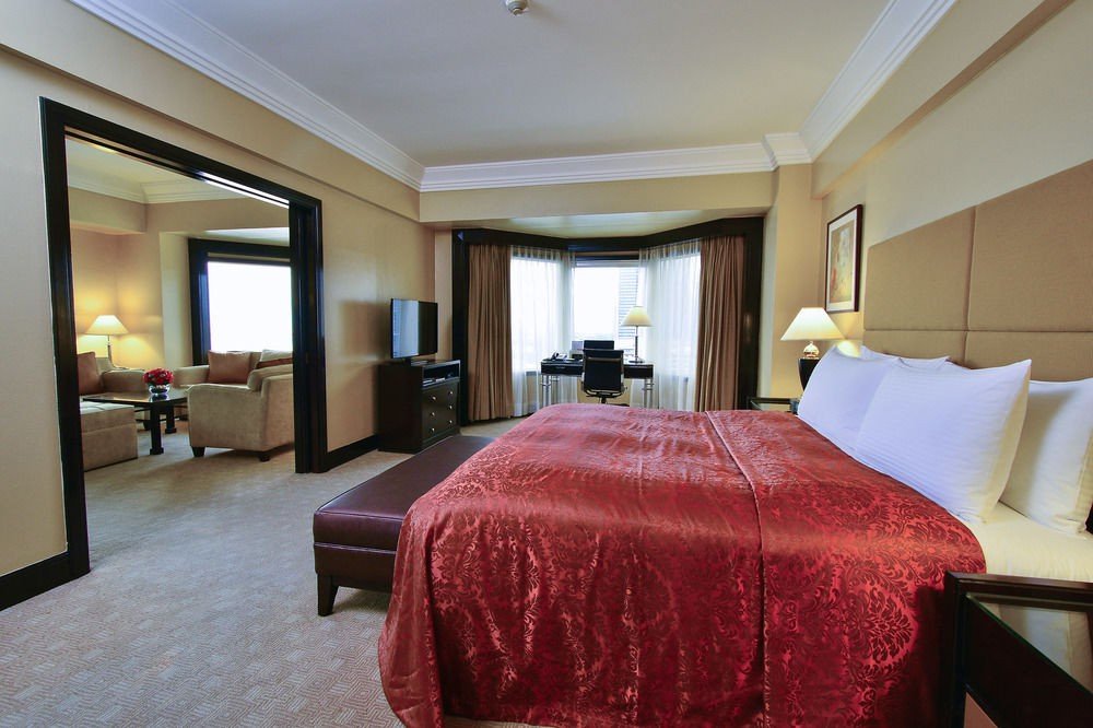 Фото Diamond Hotel Philippines