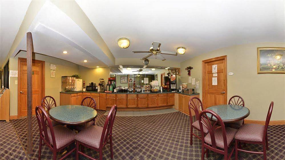 Фото Baymont by Wyndham Biloxi/Ocean Springs