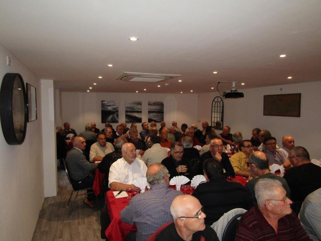 Фото Le Creusot Hotel