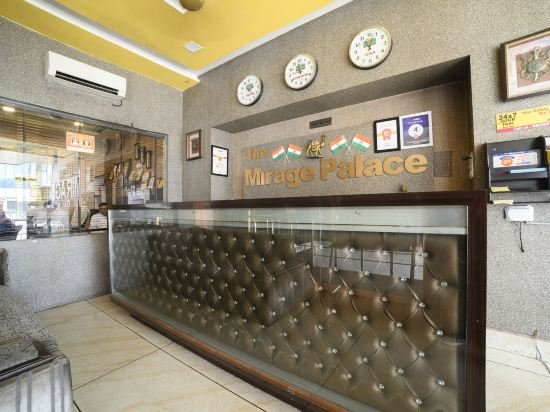 Фото The Mirage Palace